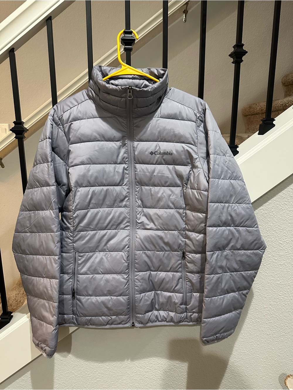 Columbia Women's Light Gray Quilted Packable Puffer Jacket